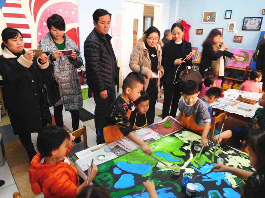 凝心聚力促發(fā)展，共繪藍(lán)圖譜新篇——菏澤市中華職教社文化教育專委會(huì)委員共商教育發(fā)展大計(jì)